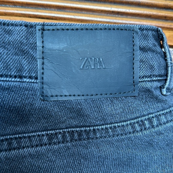 Zara EUC Size 6 Sparkle Stud Denim Jeans (Women) - Worn Once! - Picture 4 of 7